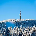 Sunny Hills Ski&wellness Aparthotel Pamporovo