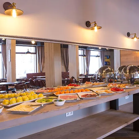 Sunny Hills Ski&wellness 2* 潘波洛沃