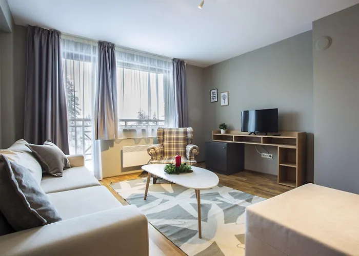 Sunny Hills Ski&wellness Aparthotel 2*