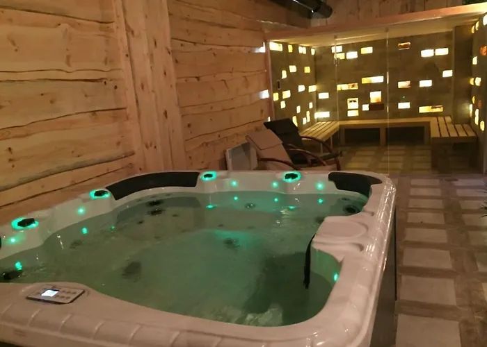 Sunny Hills Ski&wellness Aparthotel Pamporowo